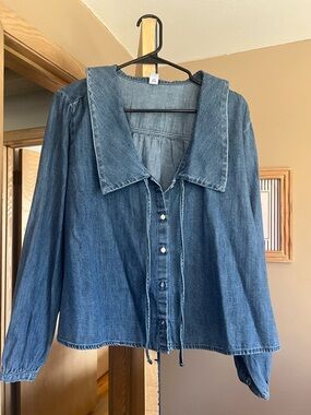 Old Navy Blue Denim Button-Up Shirt